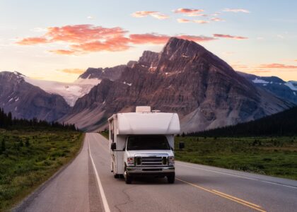 rv traveling and hiking
